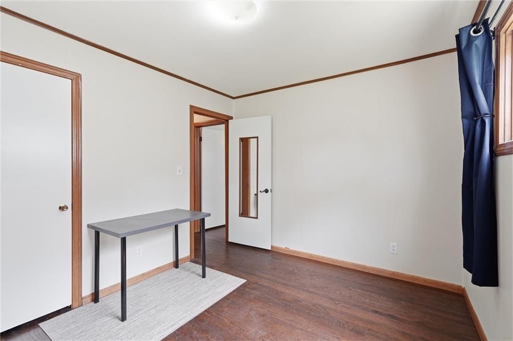 8725 Larsen Street — photo 18
