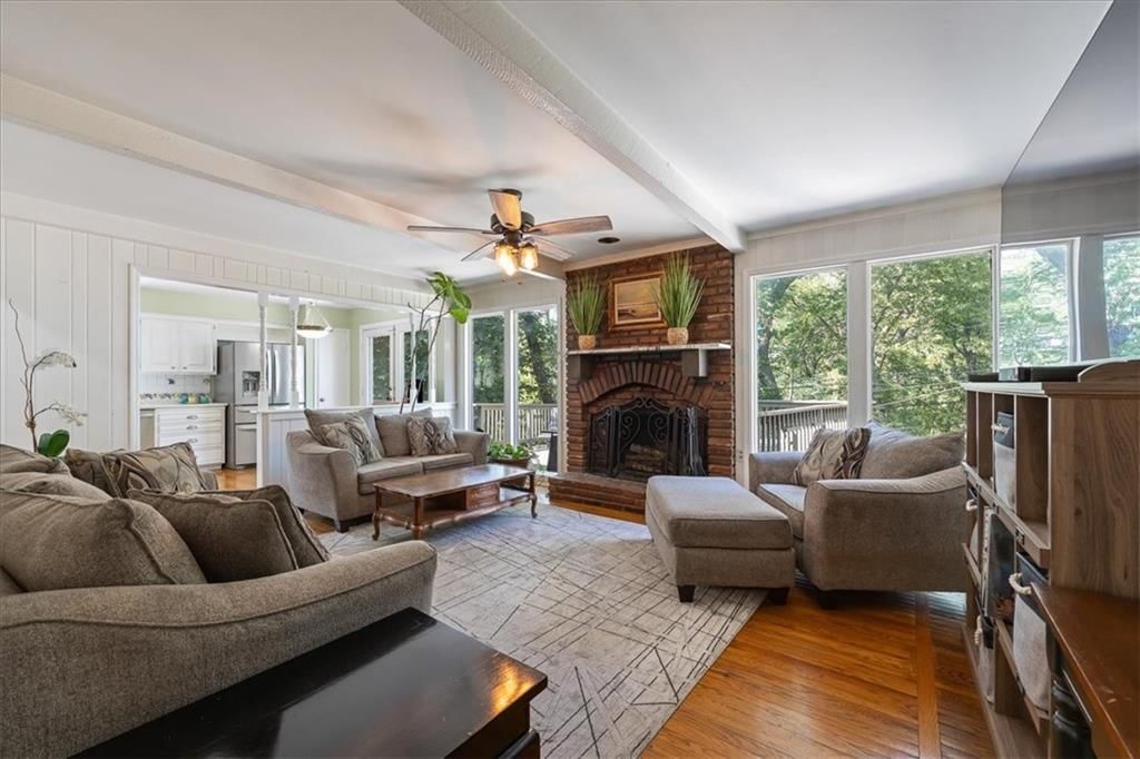 1308 E 97 Terrace, Kansas City, MO: listing photo 3