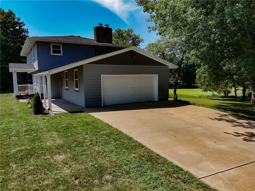 5602 S 40th Street — photo 4