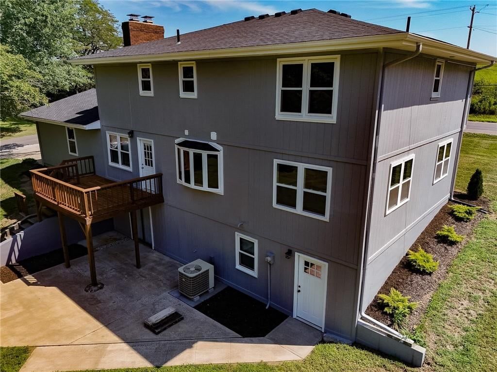 5602 S 40th Street — photo 6