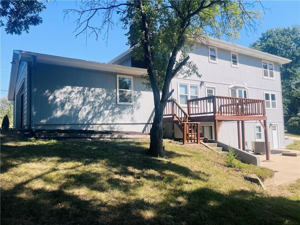 5602 S 40th Street — photo 9