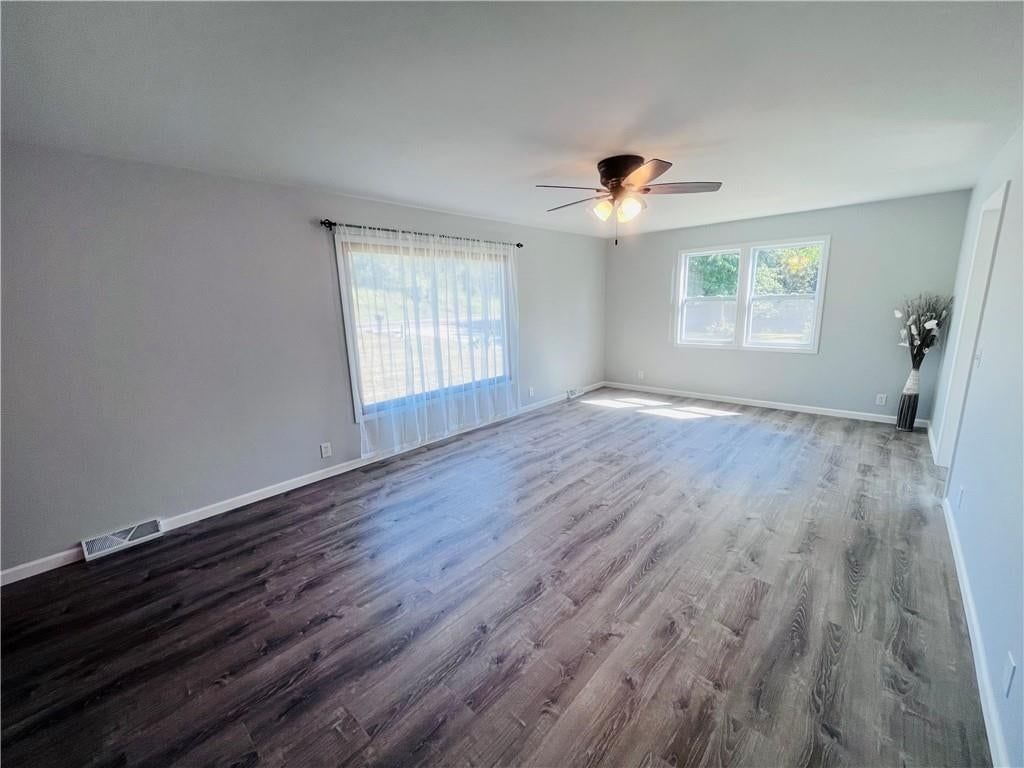 5602 S 40th Street — photo 16