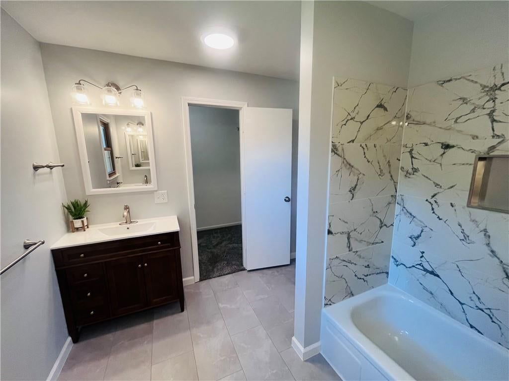 5602 S 40th Street — photo 43