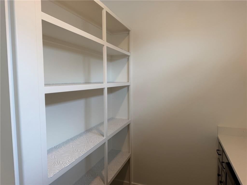 17404 Gillette Street — photo 12