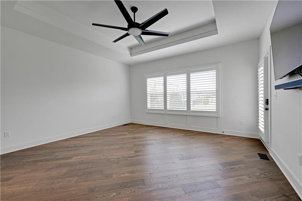 17404 Gillette Street — photo 15