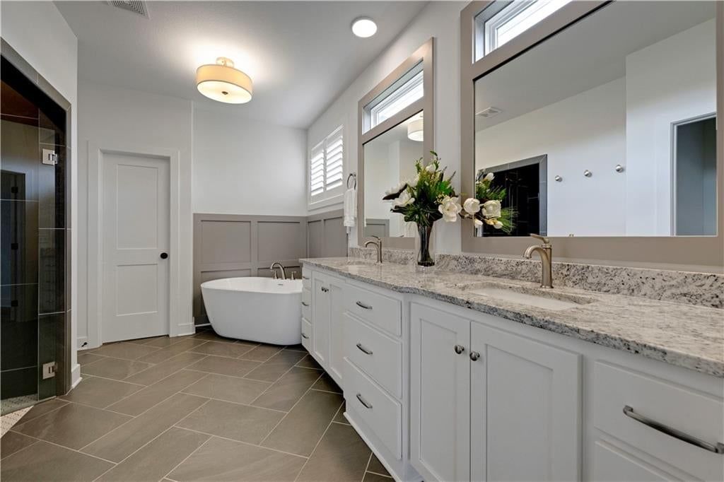 17404 Gillette Street — photo 16