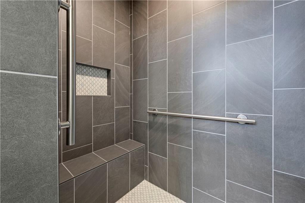 17404 Gillette Street — photo 18