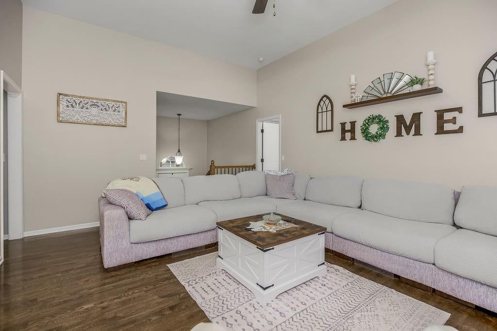 10915 N Skiles Court — photo 5