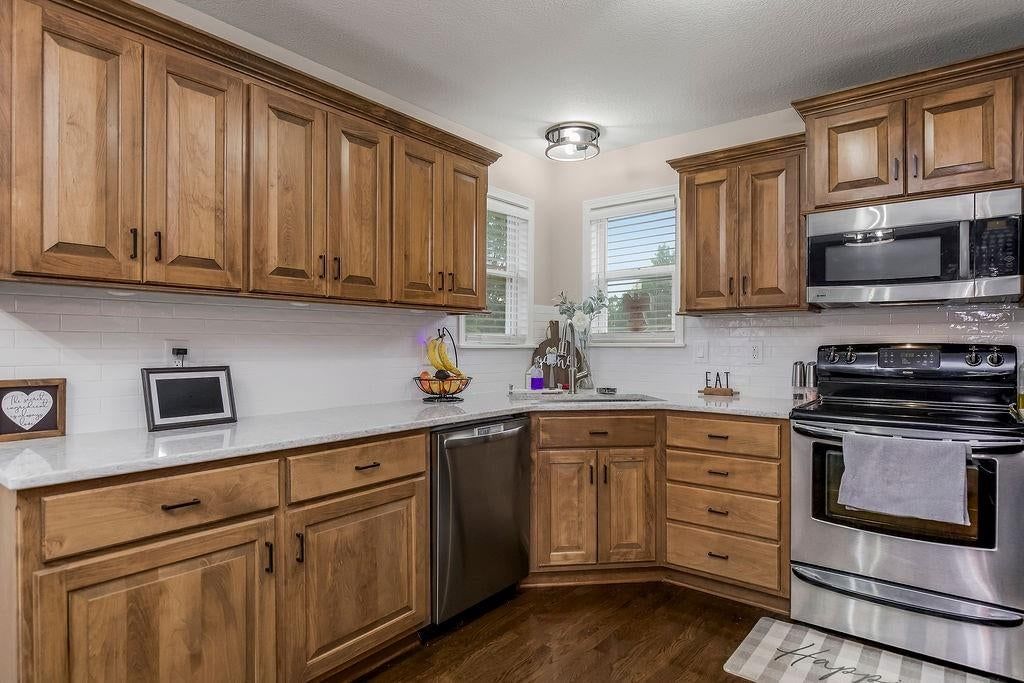10915 N Skiles Court — photo 8