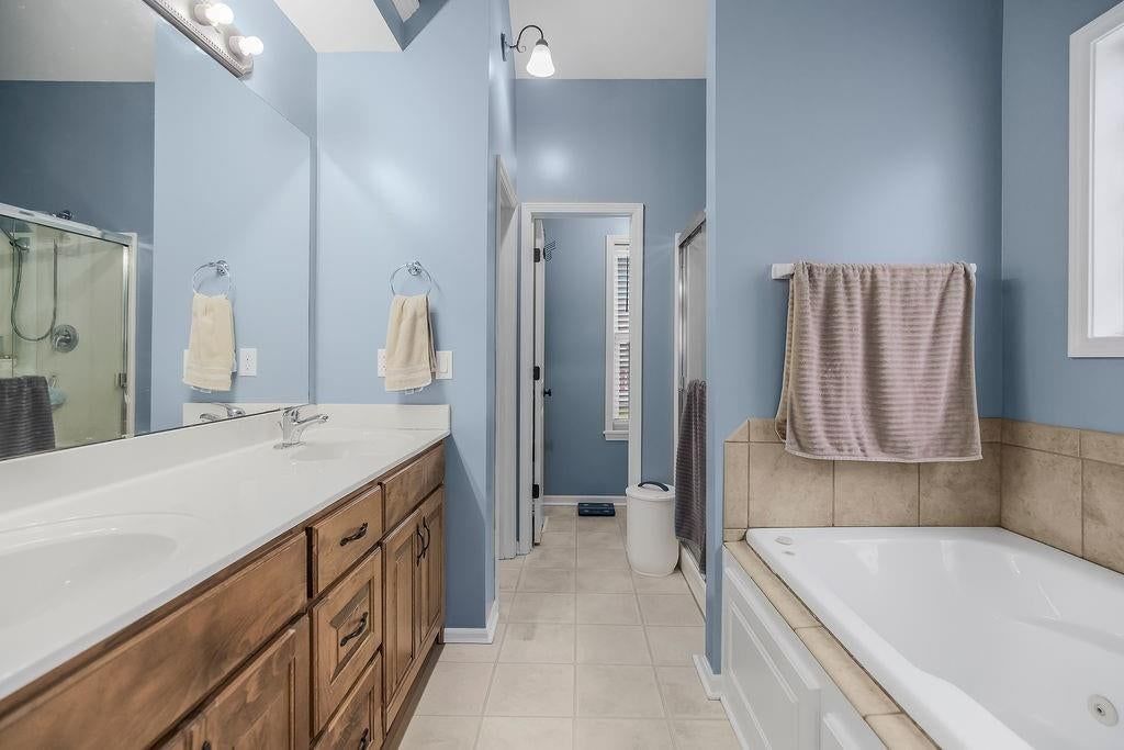 10915 N Skiles Court — photo 11