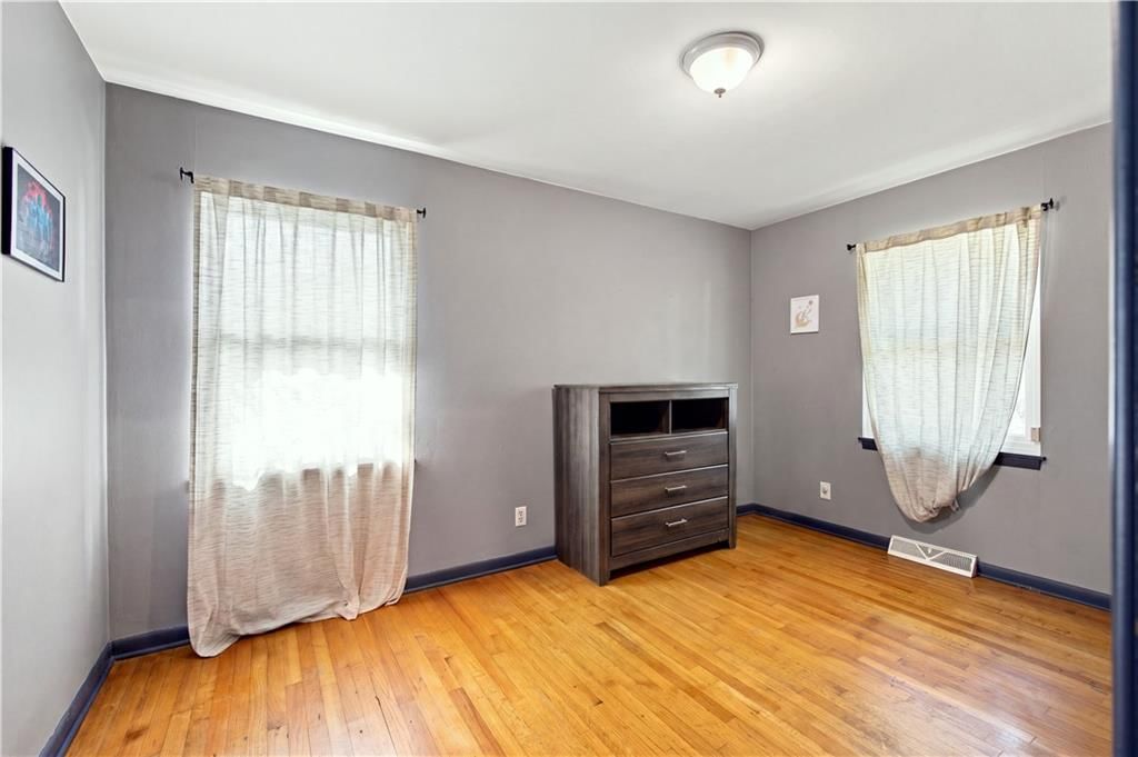 11403 Jackson Avenue — photo 18