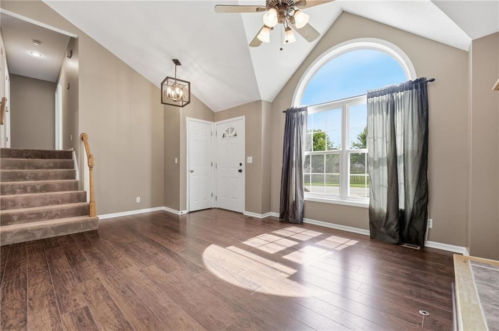 11108 N Ditman Avenue — photo 9