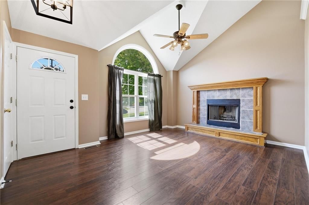 11108 N Ditman Avenue — photo 10