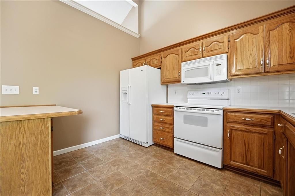 11108 N Ditman Avenue — photo 13