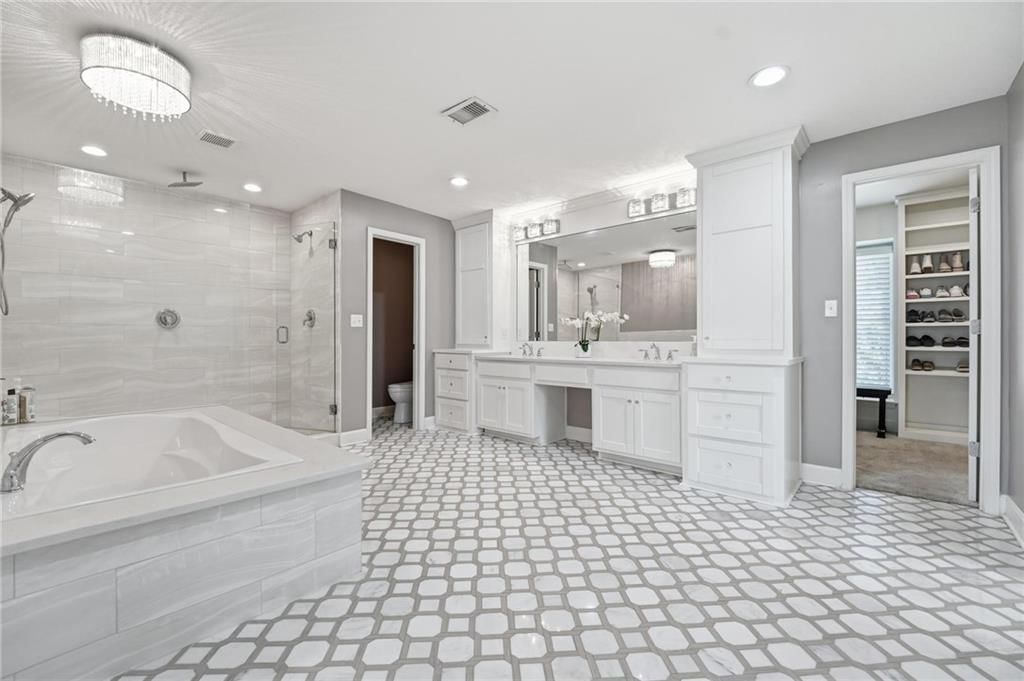 5305 W 83rd Street — photo 7