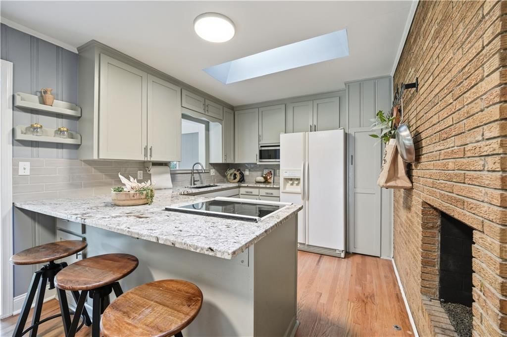 5509 W 70th Terrace — photo 11