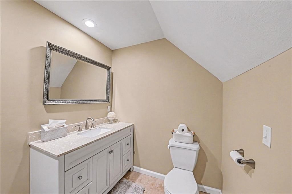 3901 W 121st Terrace — photo 38