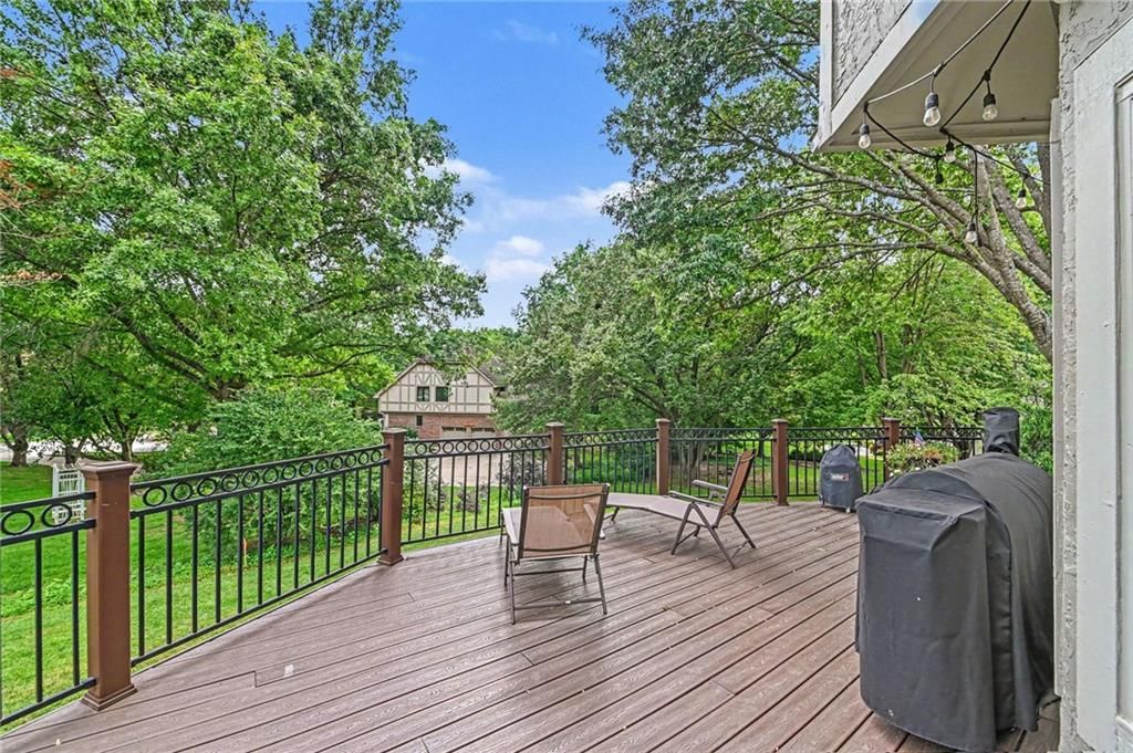 3901 W 121st Terrace — photo 48