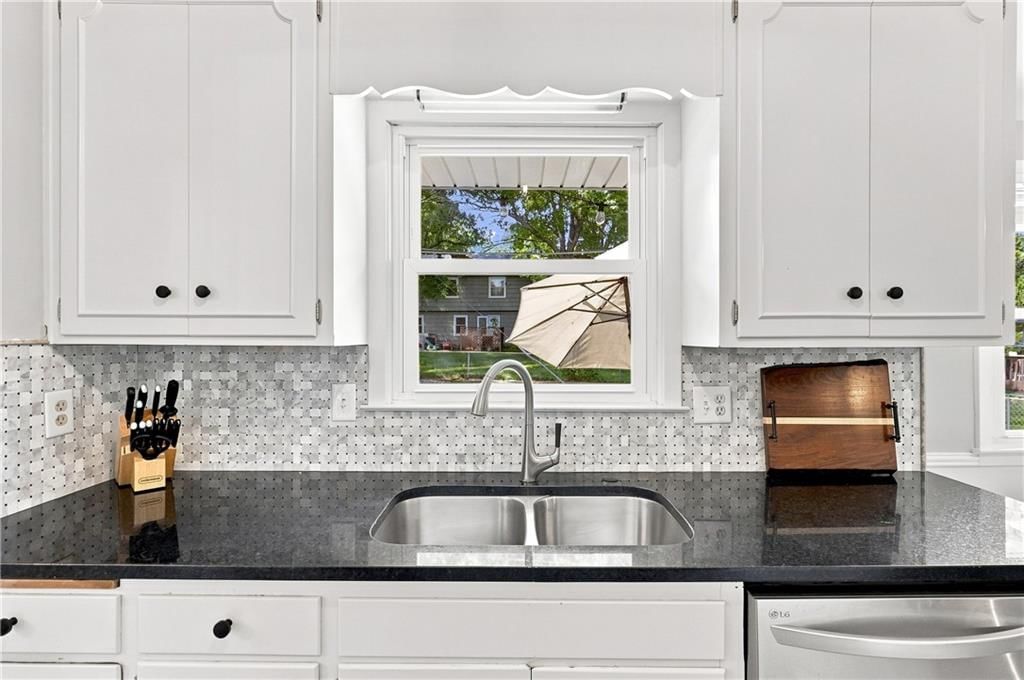 9110 W 89TH Terrace — photo 15