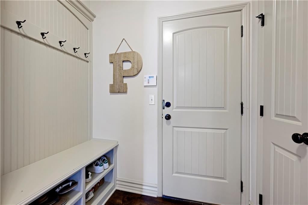 15209 King Street — photo 19