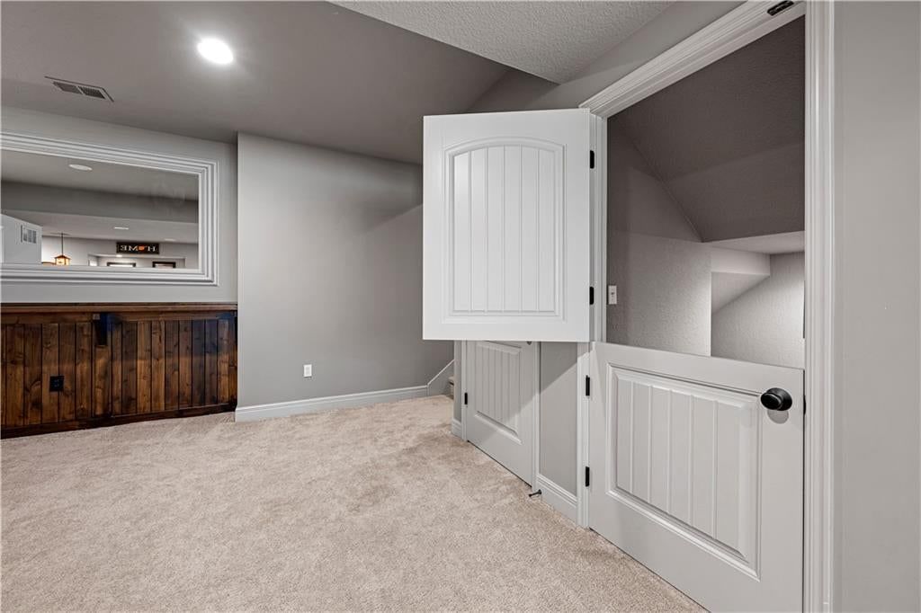 15209 King Street — photo 34