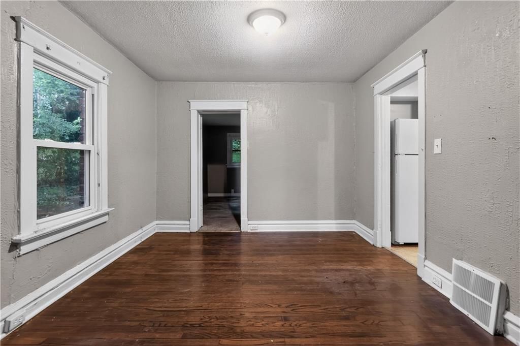 5026 The Paseo Boulevard — photo 10