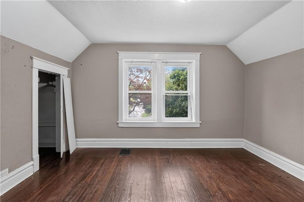 5026 The Paseo Boulevard — photo 16