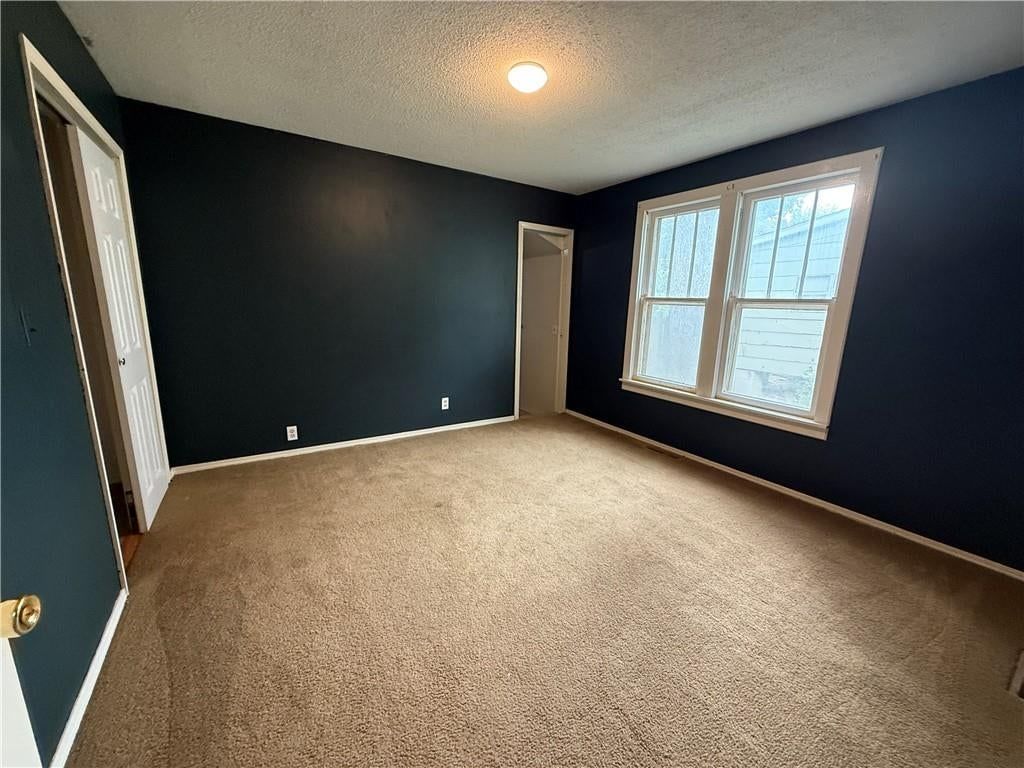 124 W Quincy Street — photo 8