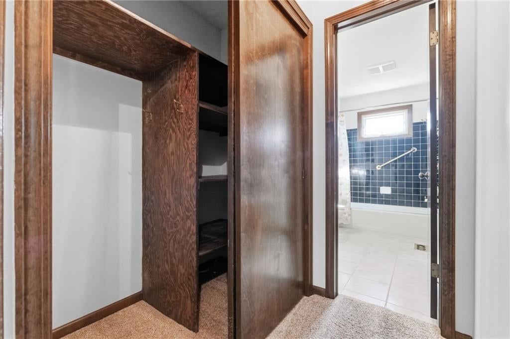 705 Sivley Street — photo 15