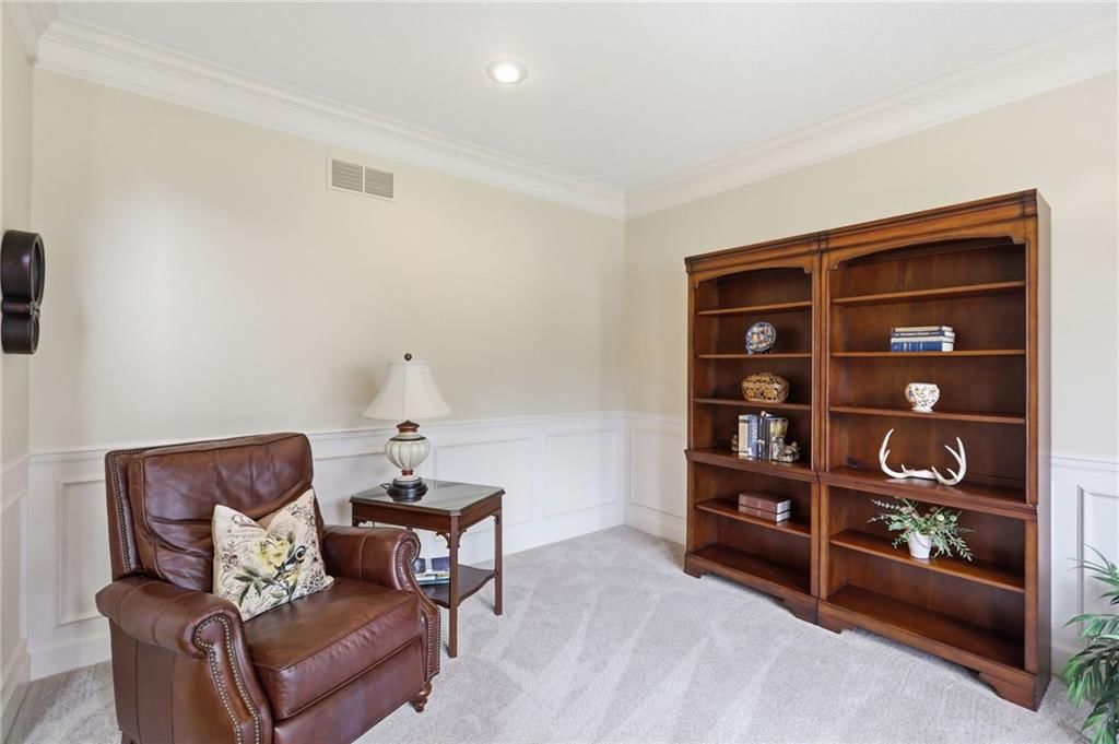 2603 SW Winterbrook Circle SW — photo 9