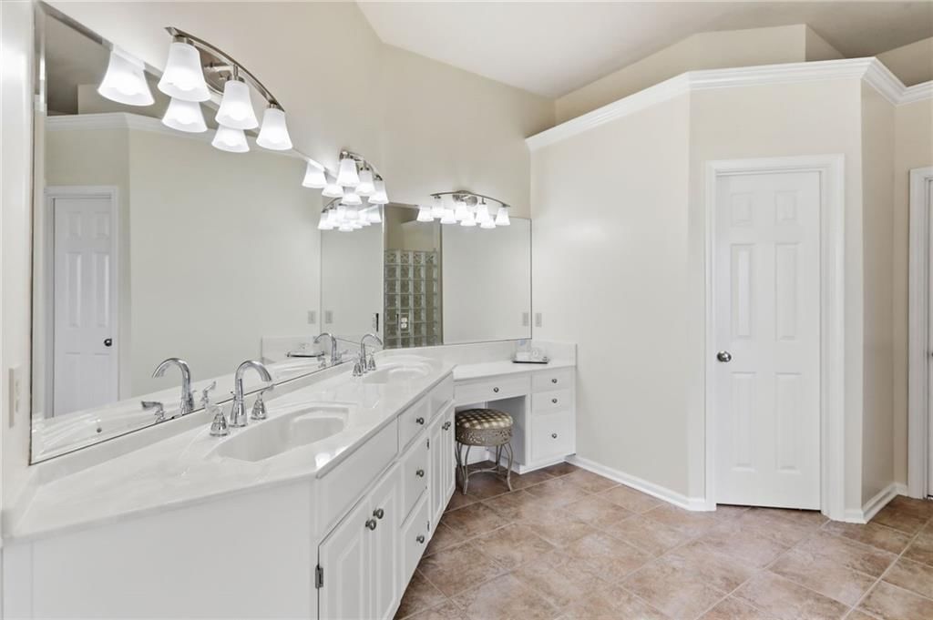 2603 SW Winterbrook Circle SW — photo 30
