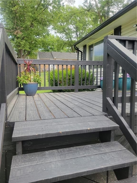 7711 Longwood Avenue — photo 23