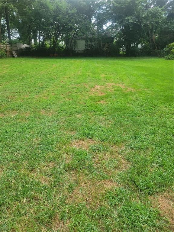 7711 Longwood Avenue — photo 25