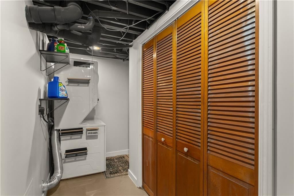 7711 Longwood Avenue — photo 32