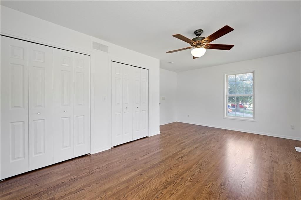 Photo 20 of 38 - 5902 noland Road, Shawnee, KS 66216