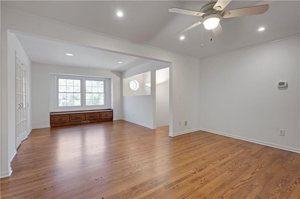 Photo 4 of 38 - 5902 noland Road, Shawnee, KS 66216