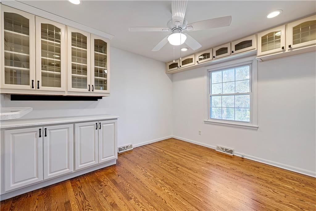 Photo 9 of 38, 5902 noland Road, Shawnee, KS 66216