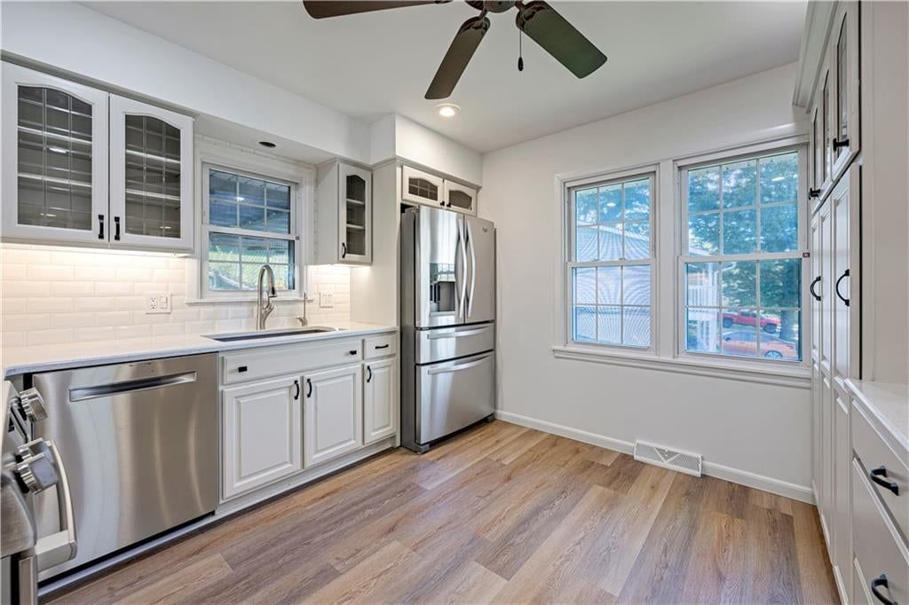 Photo 6 of 38, 5902 noland Road, Shawnee, KS 66216