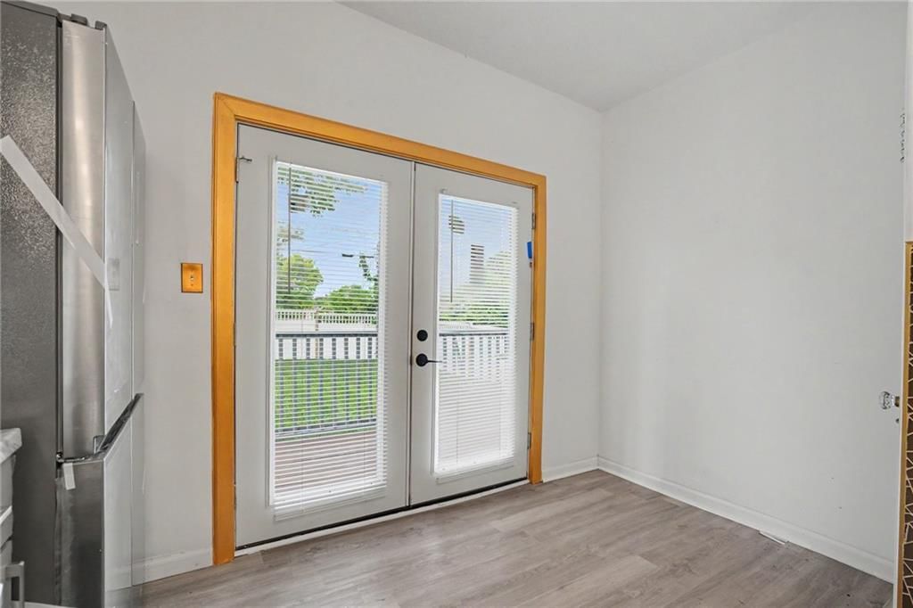 4002 S Benton Avenue — photo 15