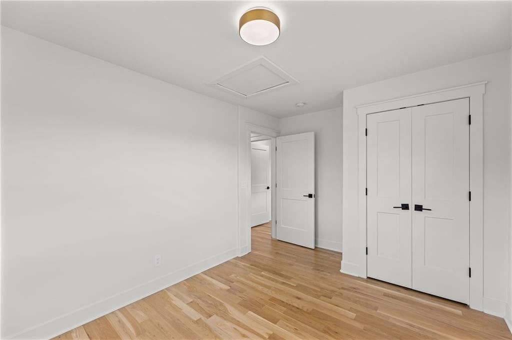 Photo 21 of 42 - 5657 W 50th Street, Mission, KS 66202