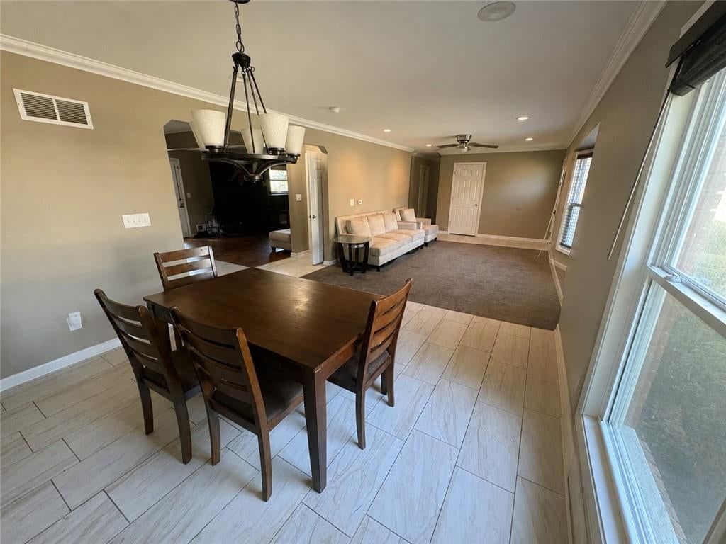 Photo 8 of 24 - 7504 Overton Avenue, Raytown, MO 64138