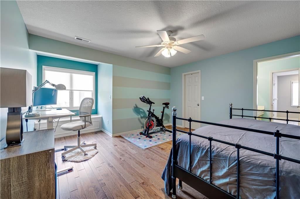 16420 Rosewood Street — photo 31