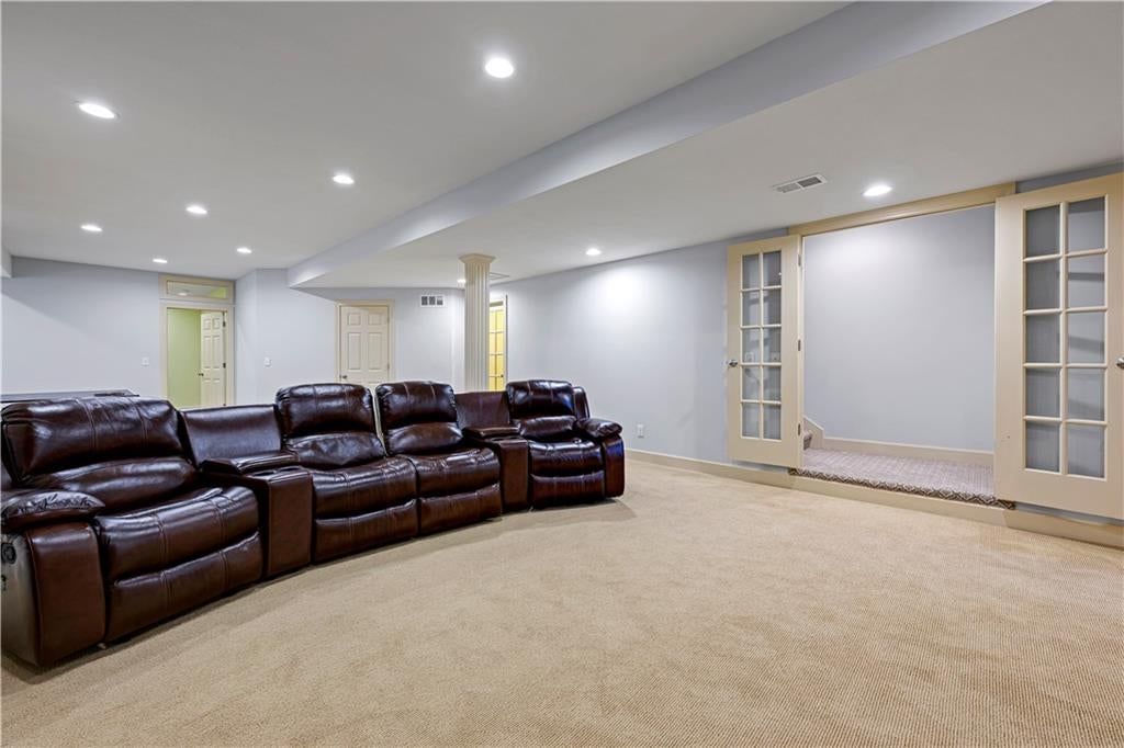 16420 Rosewood Street — photo 36