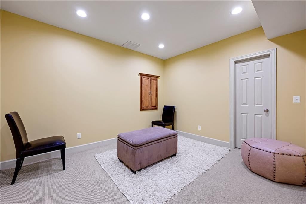16420 Rosewood Street — photo 39
