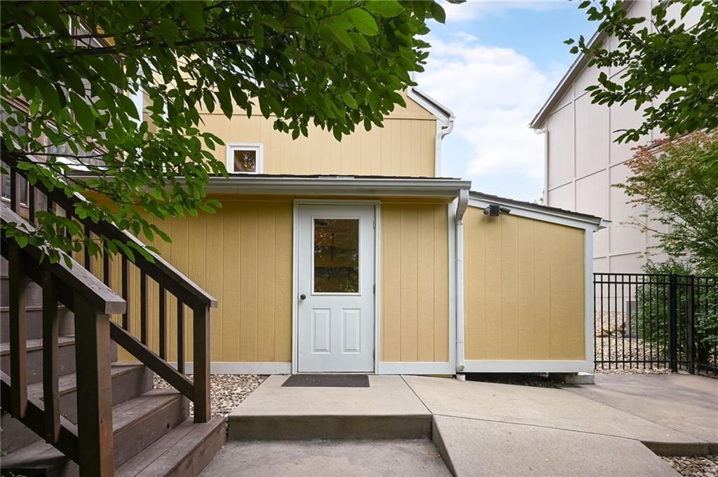 8217 W 146th Terrace — photo 20