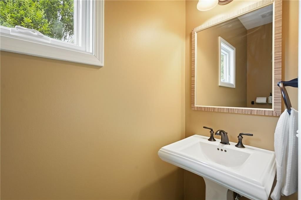 8217 W 146th Terrace — photo 25