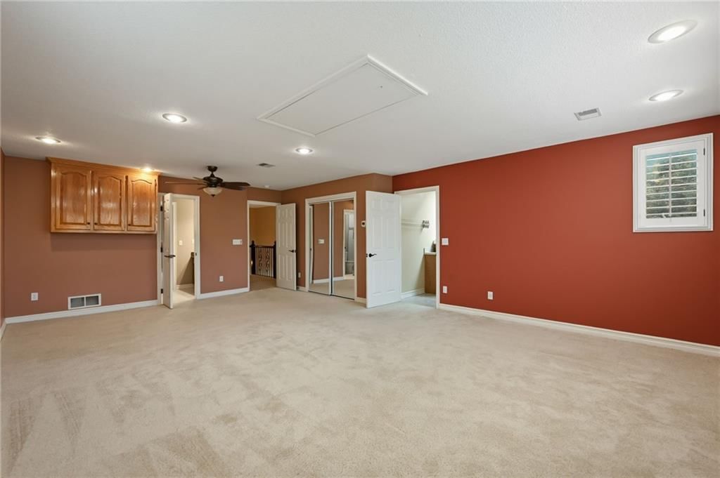 8217 W 146th Terrace — photo 33
