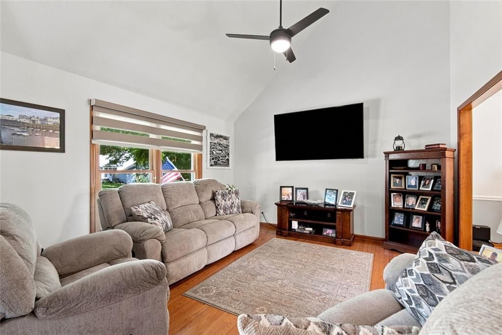 Photo 6 of 43 - 9801 NW 86th Street, Kansas City, MO 64153