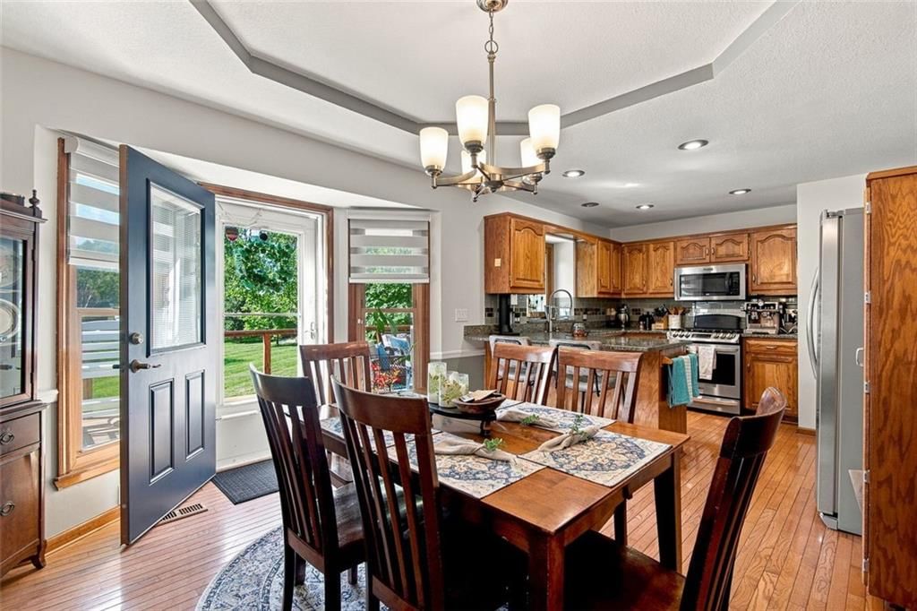 Photo 14 of 43 - 9801 NW 86th Street, Kansas City, MO 64153