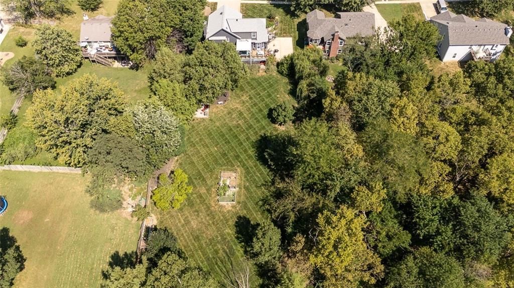 Photo 40 of 43 - 9801 NW 86th Street, Kansas City, MO 64153